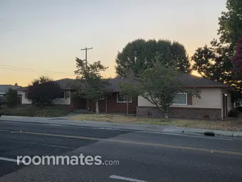 Room for rent in Lodi, CA $800, house