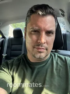 Roommate looking Enfield, CT, $1000