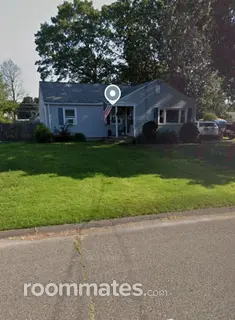 Room for rent in Windsor Locks, CT $1100, house