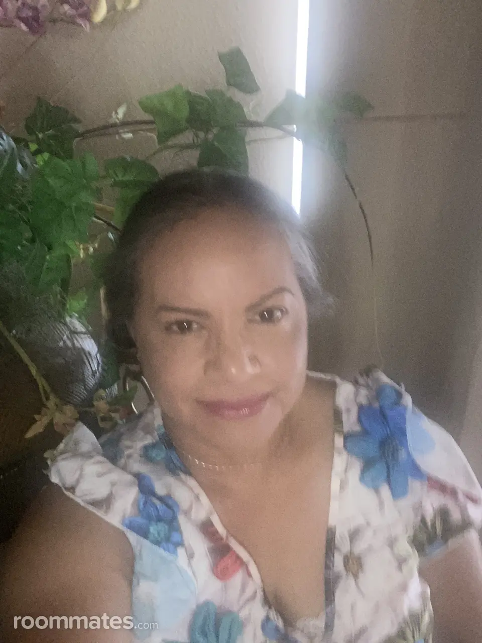 Profile photo 4 of 4