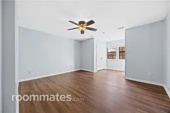 Room for rent in Houston, TX $1200, house
