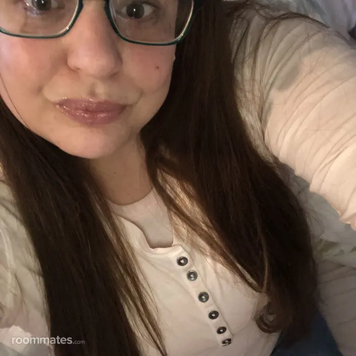 Roommate looking Rohnert Park, CA, $1200
