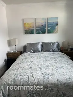 Room for rent in North Tustin, CA $1250, house