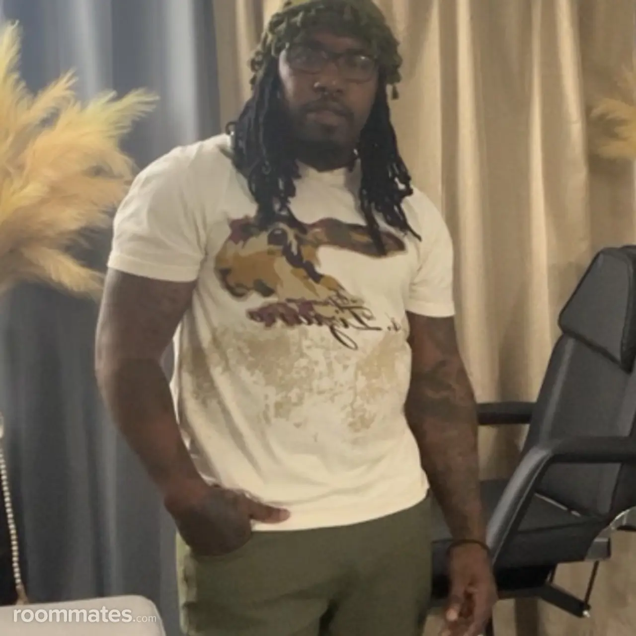Profile photo 6 of 6
