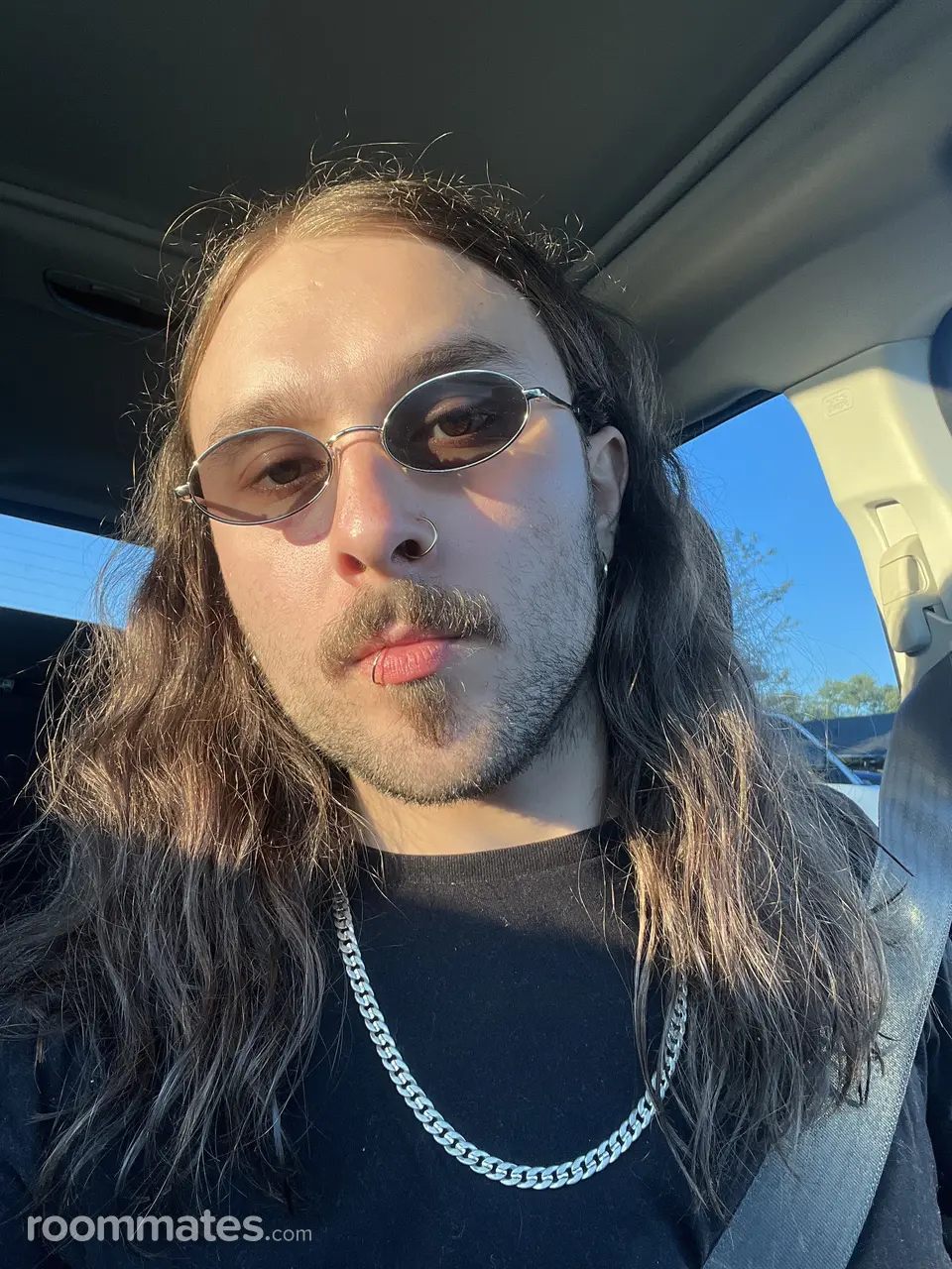 Profile photo 3 of 4
