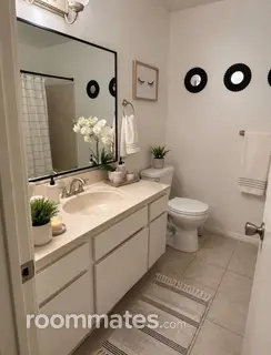 Room for rent in San Bernardino, CA $700, condo