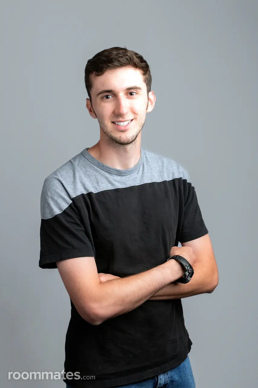 Profile photo 7 of 7