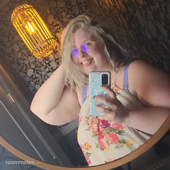 Roommate looking Yorktown, VA, $800