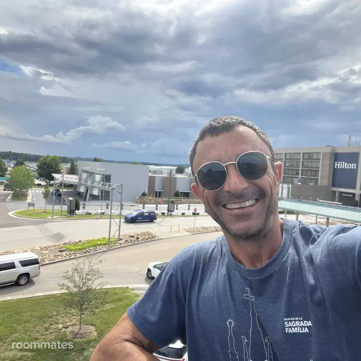 Roommate looking Chattanooga, TN, $900