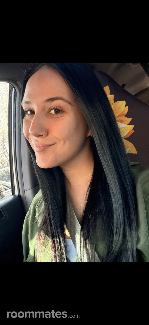 Profile photo 4 of 4