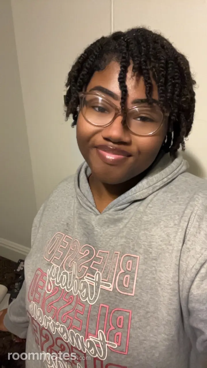 Profile photo 2 of 3