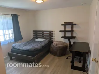 Room for rent in San Diego, CA $900, house