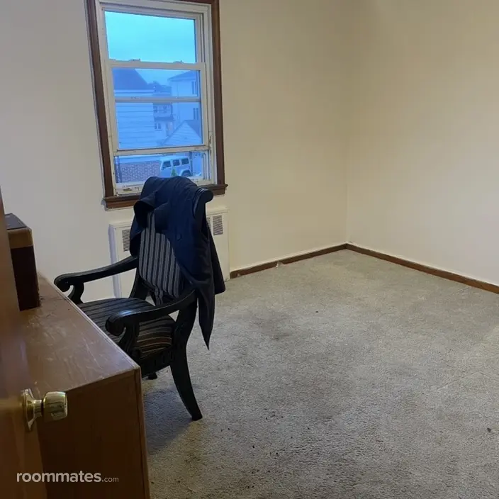 Room for rent in Belleville, NJ $1000, house