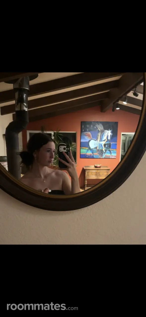 Profile photo 8 of 8