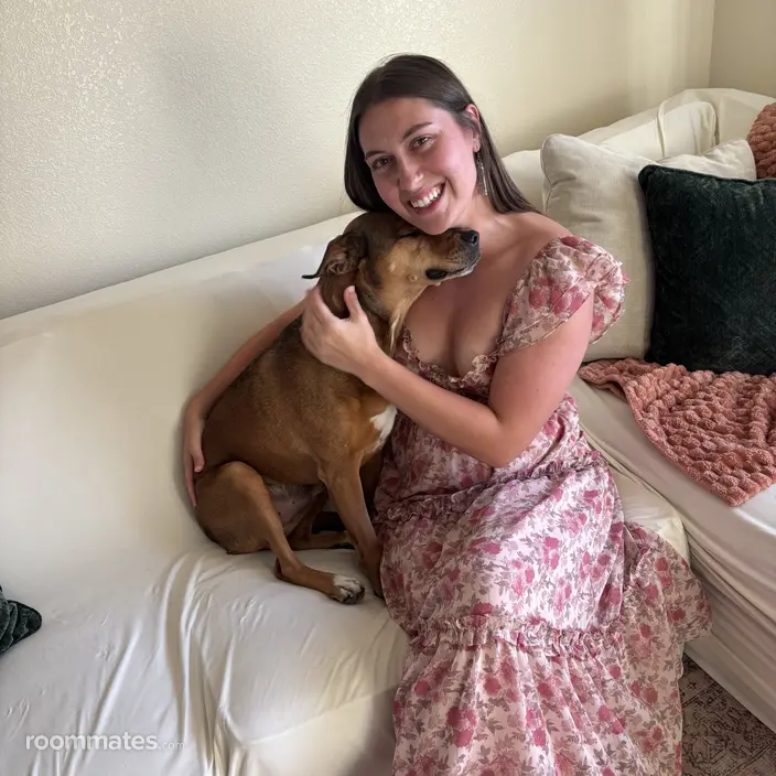 Roommate looking Fresno, CA, $1000