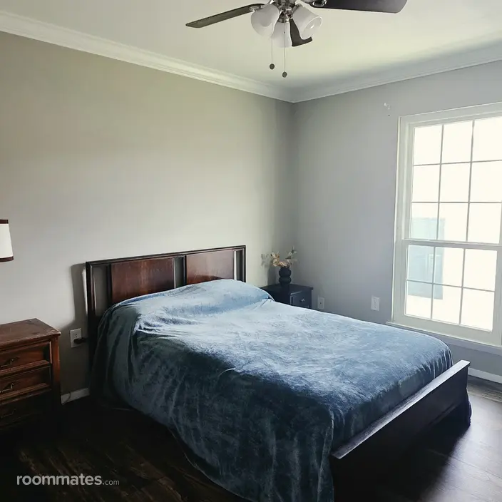 Room for rent in Chattanooga, TN $700, condo