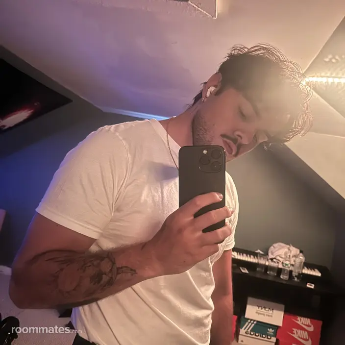 Roommate looking New York, NY, $800