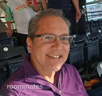 Roommate looking San Diego, CA, $2000