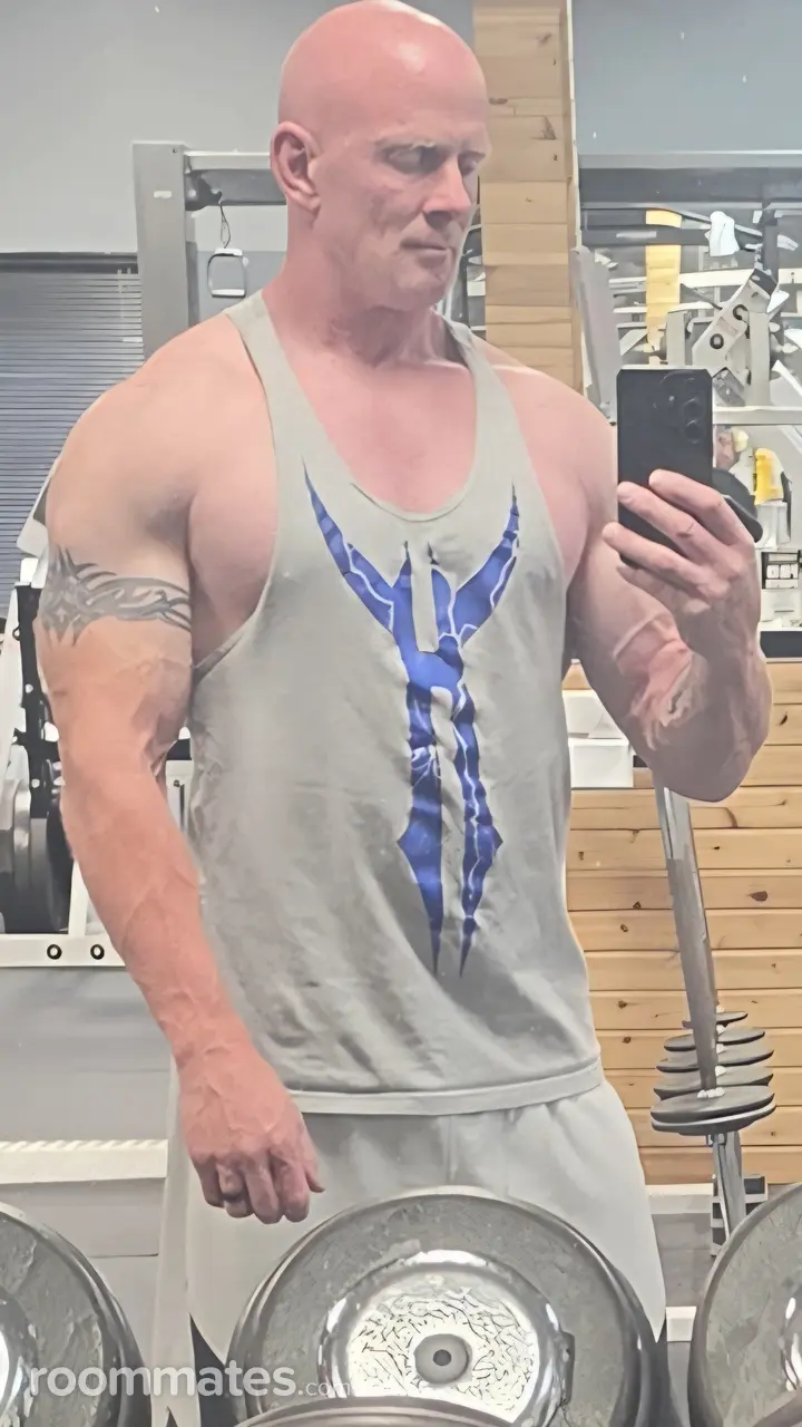 Profile photo 11 of 21