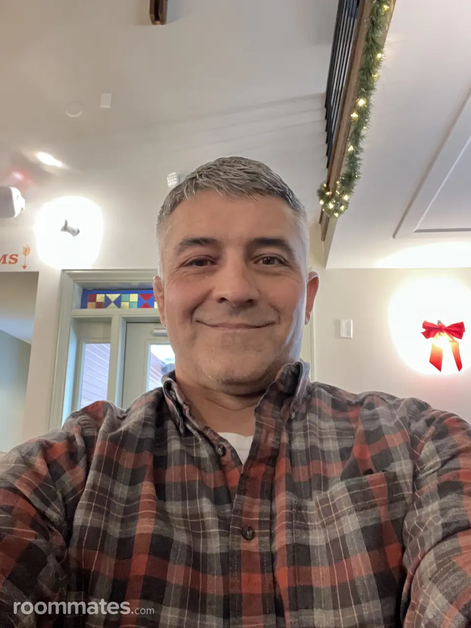 Profile photo 6 of 6