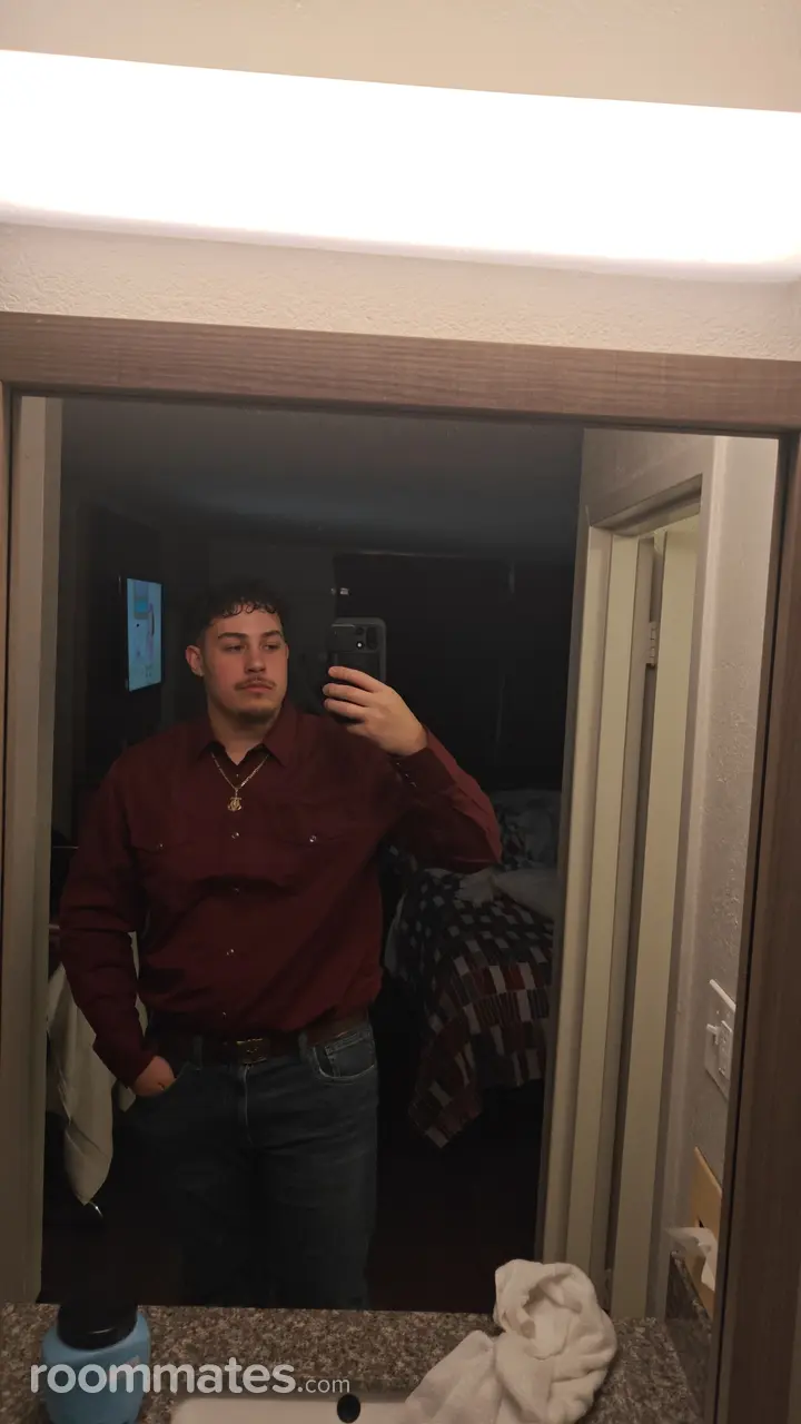 Profile photo 7 of 7