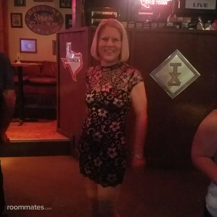 Roommate looking Spring, TX, $400