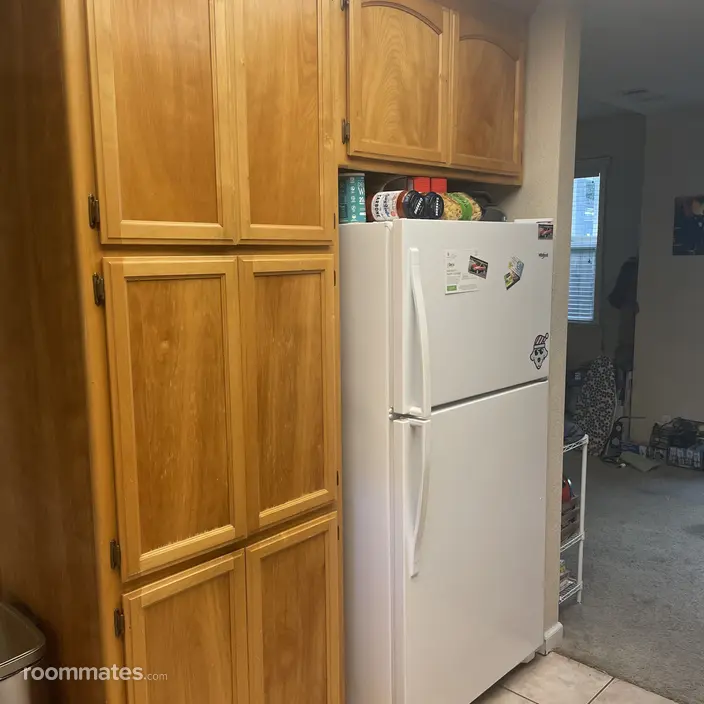 Room for rent in Davis, CA $1050, house