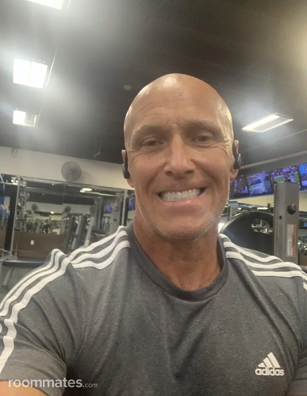 Profile photo 2 of 2