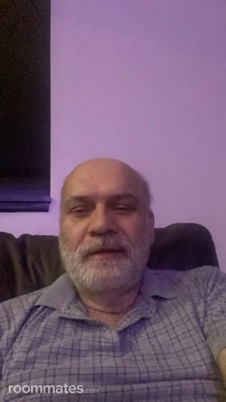 Profile photo 4 of 4