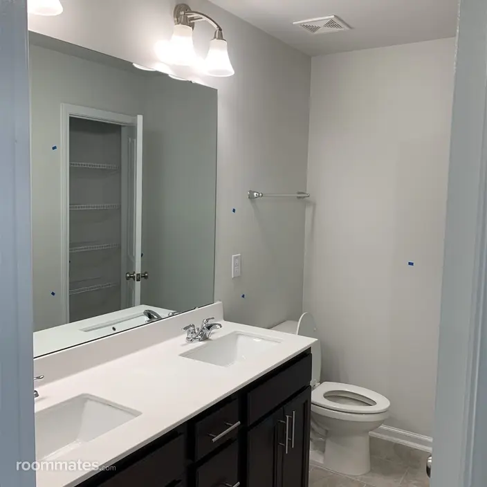 Room for rent in Raleigh, NC $850, townhouse