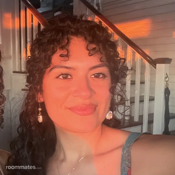 Room for rent in Providence, RI $1000, house
