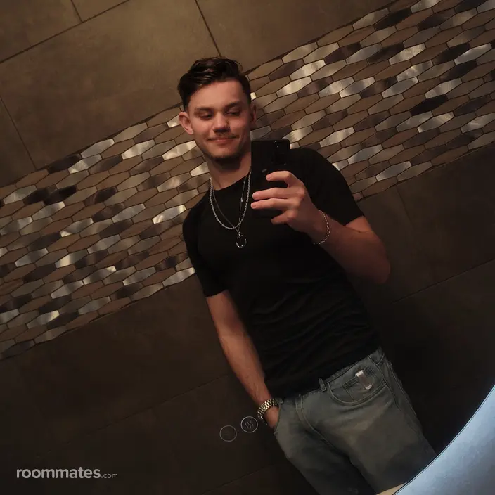 Roommate looking Phoenix, AZ, $1000