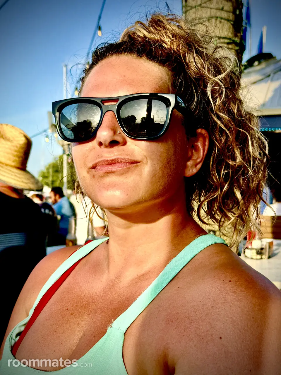 Profile photo 16 of 18