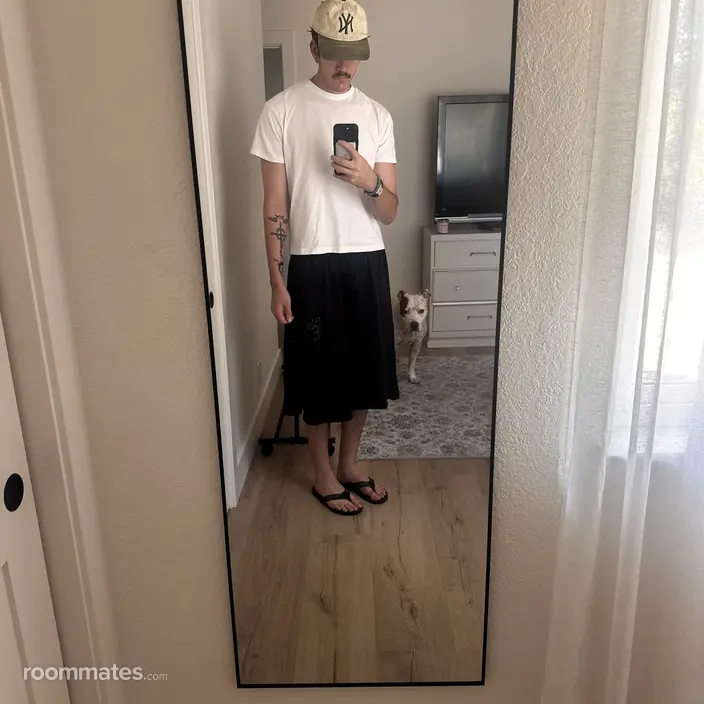 Roommate looking Roseville, CA, $900