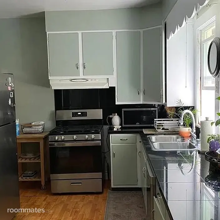 Room for rent in Denver, CO $1000, townhouse