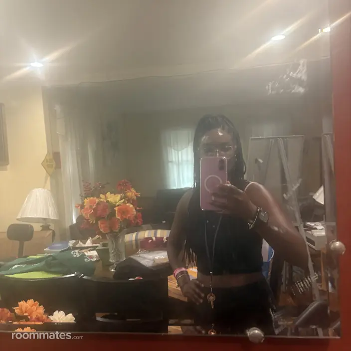 Roommate looking Hackensack, NJ, $1800