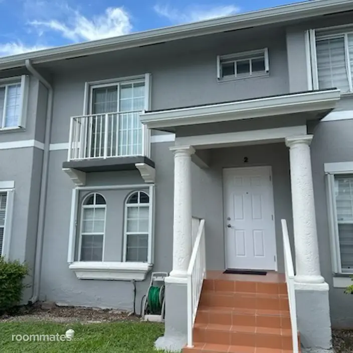 Room for rent in Doral, FL $1100, house
