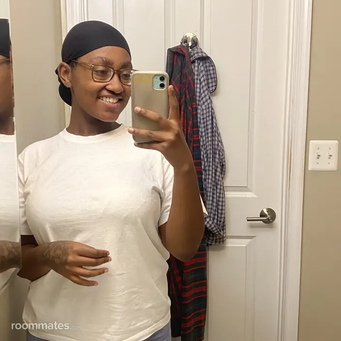 Roommate looking Baltimore, MD, $600