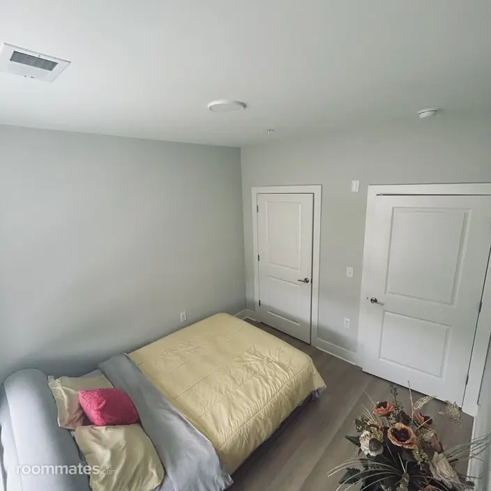 Room for rent in Hamilton, NJ $1200, apartment