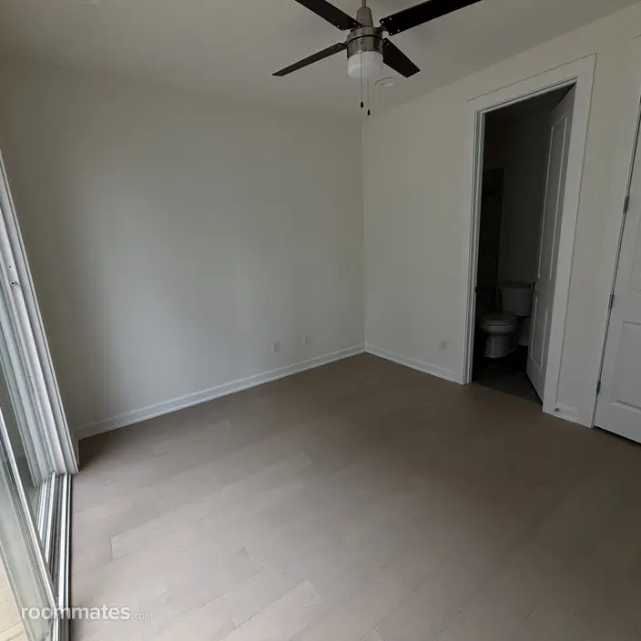 Room for rent in Atlanta, GA $1100, townhouse