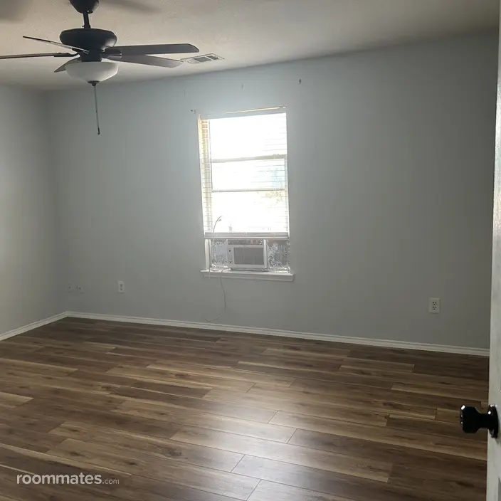 Room for rent in Fort Worth, TX $600, house
