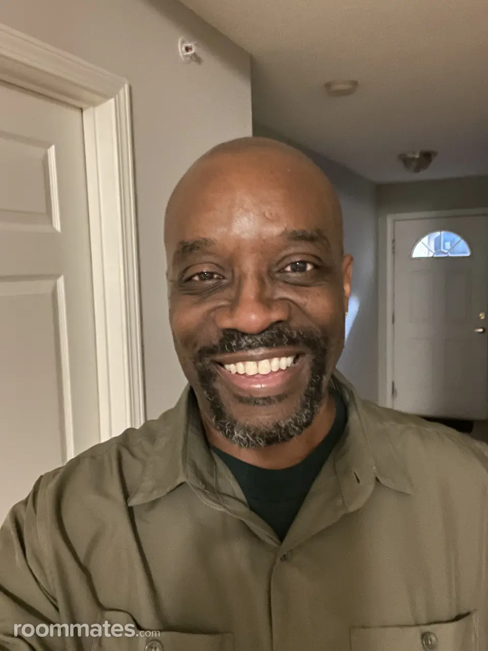 Profile photo 10 of 16
