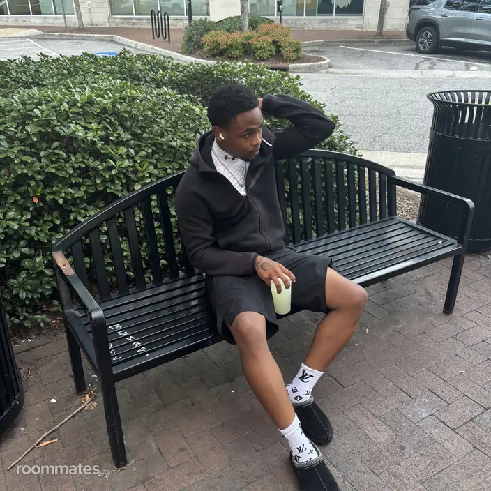 Roommate looking Chesapeake, VA, $900