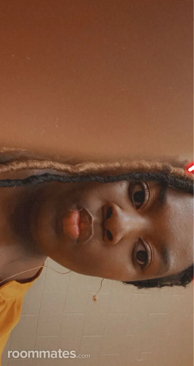 Profile photo 2 of 4