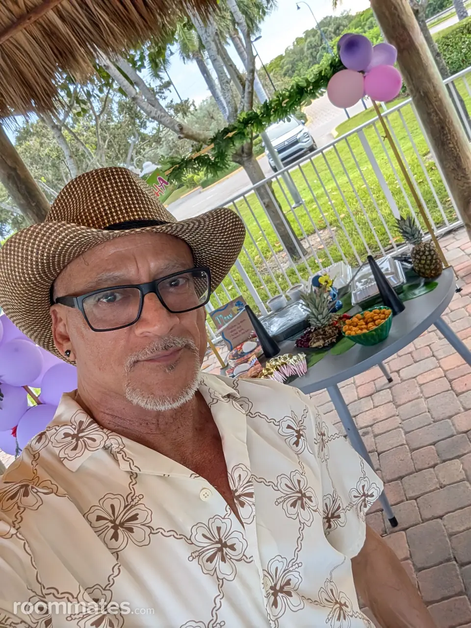 Profile photo 14 of 20