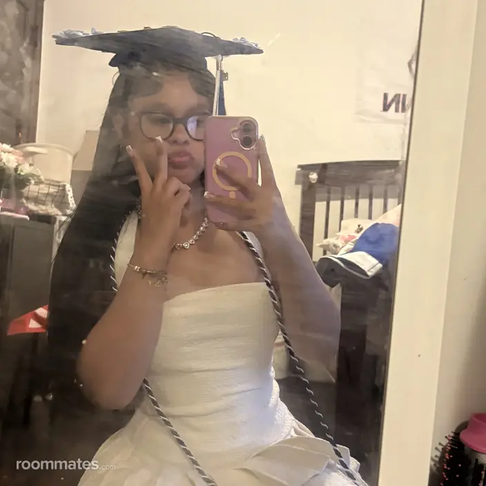Roommate looking Hartford, CT, $900