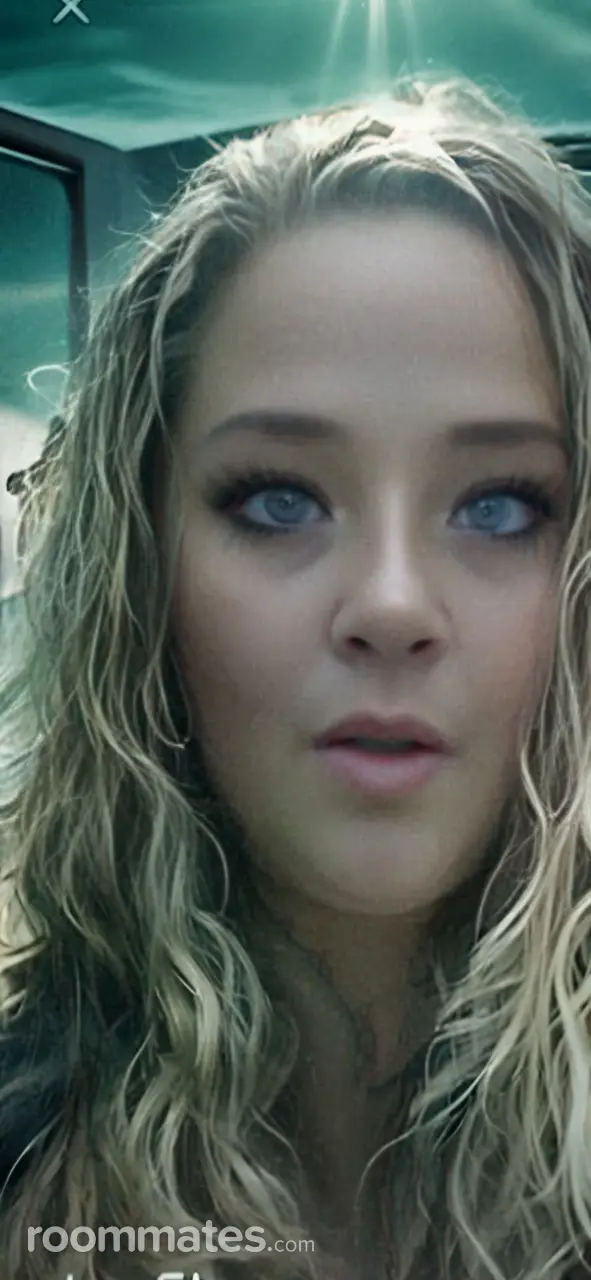 Profile photo 11 of 18