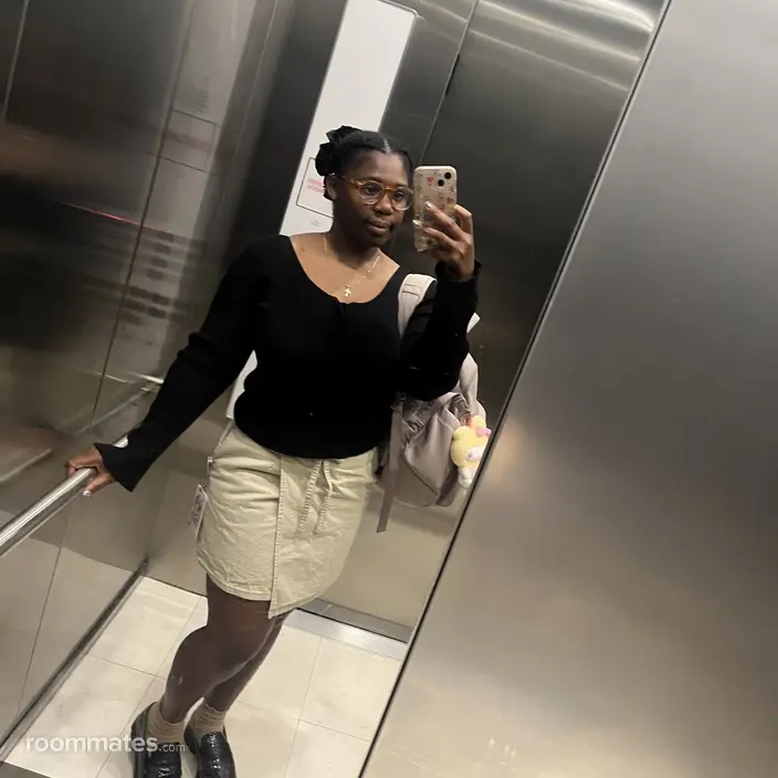 Roommate looking Orlando, FL, $1000