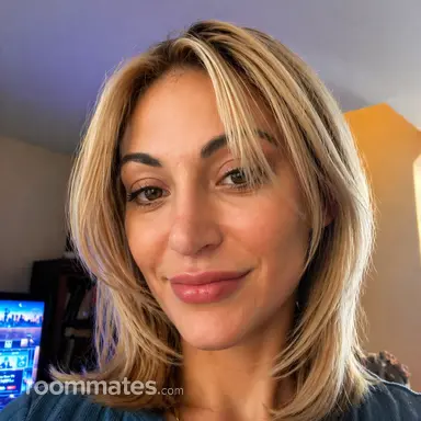 Profile photo of Julia