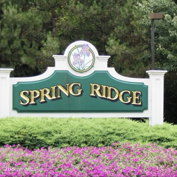 Room for rent in Basking Ridge, NJ $1350, condo